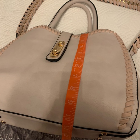 BLUSH PINK purse with rope trim and rope trim strap. Beautiful leopard interior. - Picture 14 of 16